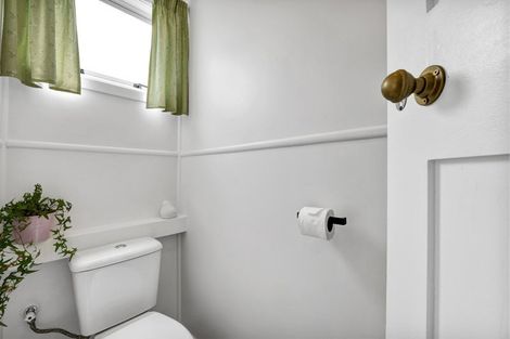 Photo of property in 26 Conway Road, Eltham, 4322