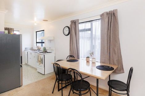 Photo of property in 69 Highbury Avenue, Highbury, Palmerston North, 4412