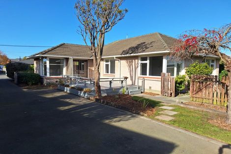 Photo of property in 37 Tintern Avenue, Avonhead, Christchurch, 8042