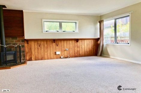 Photo of property in 18 Newington Road, Henderson, Auckland, 0612