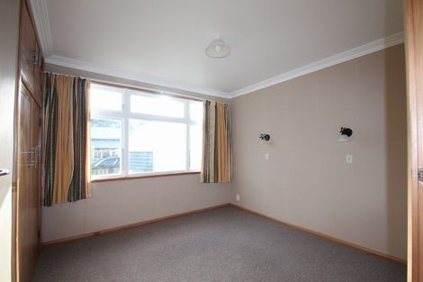 Photo of property in 47 Broadway, Stratford, 4332