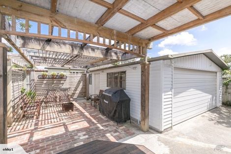 Photo of property in 5 Casey Avenue, Fairfield, Hamilton, 3214