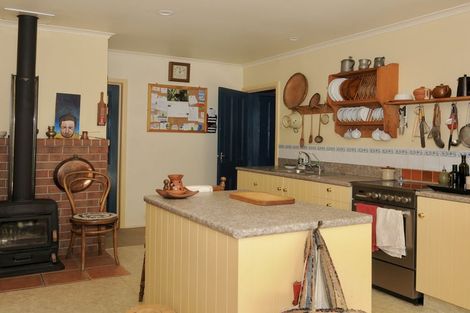 Photo of property in 669 Whitstone-five Forks Road, Five Forks, Oamaru, 9492