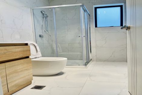 Photo of property in 32 Auranga Drive, Karaka, 2113