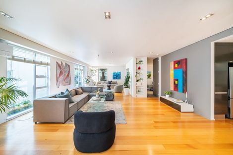 Photo of property in Trieste, 346u1 Oriental Parade, Oriental Bay, Wellington, 6011