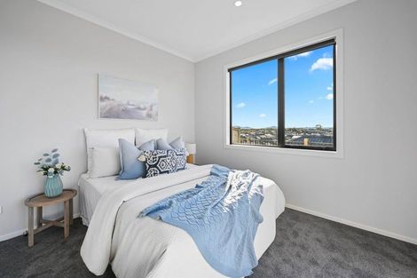 Photo of property in 2/44 Rose Berry Crescent, Flagstaff, Hamilton, 3210