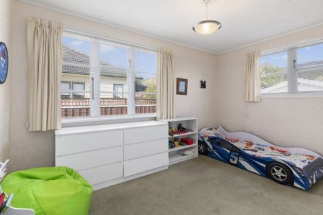 Photo of property in 28 Pilcher Crescent, Naenae, Lower Hutt, 5011