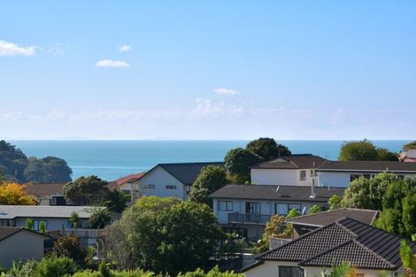 Photo of property in 7 Fern Court, Orewa, 0931