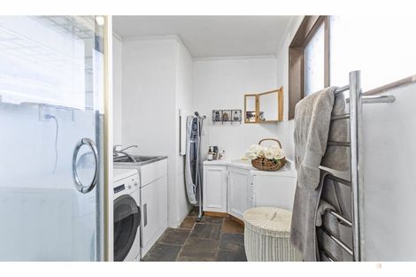 Photo of property in 23 South Terrace Road, Geraldine, 7930