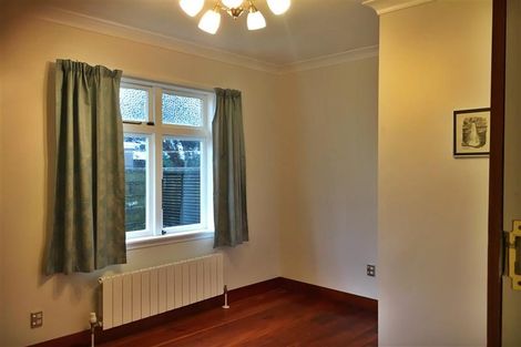 Photo of property in 44 Birdwood Road, Waterloo, Lower Hutt, 5011