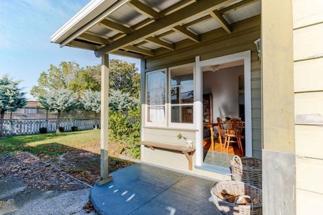 Photo of property in 62 Kent Street, Carterton, 5713