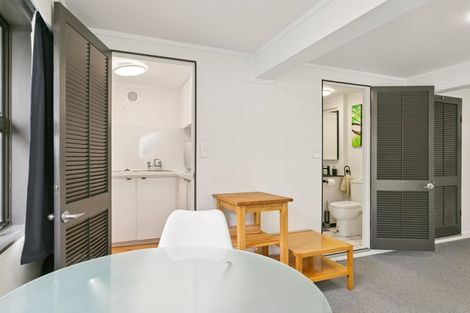 Photo of property in 112 Holloway Road, Aro Valley, Wellington, 6021