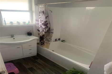 Photo of property in 160 Cole Street, Masterton, 5810