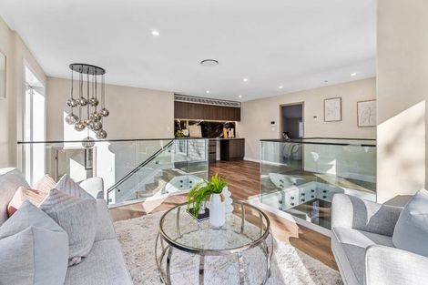Photo of property in 9c Olwyn Place, Greenhithe, Auckland, 0632