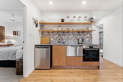 Photo of property in 19 Dunbar Road, Point Wells, Warkworth, 0986