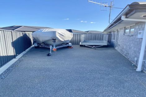 Photo of property in 8 Benmore Place, Poraiti, Napier, 4112