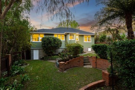 Photo of property in 2 Cleary Street, Waterloo, Lower Hutt, 5011