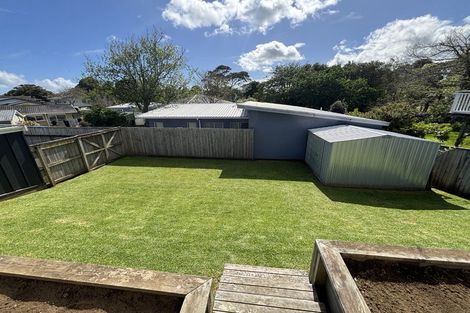 Photo of property in 16 Camellia Avenue, Bell Block, New Plymouth, 4312