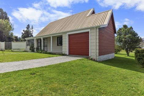 Photo of property in 1 Tui Place, Te Kowhai, Hamilton, 3288