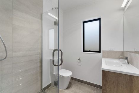 Photo of property in 324u2 Cambridge Road, Hillcrest, Hamilton, 3216
