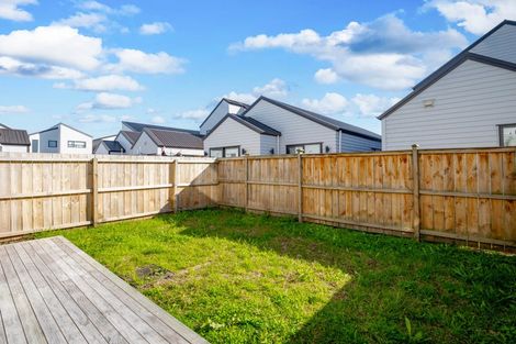 Photo of property in 11 Tetekura Street, Takanini, 2110