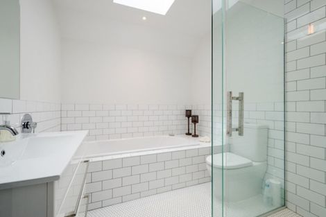 Photo of property in 16 Liquidambar Drive, Hobsonville, Auckland, 0616