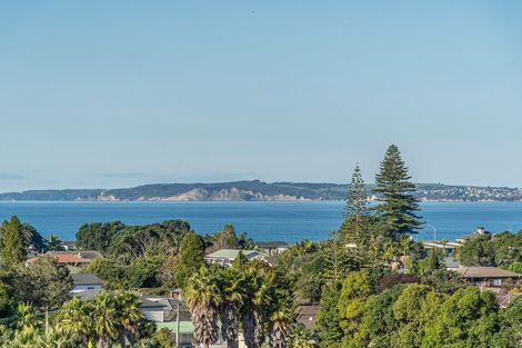 Photo of property in 90 Landmark Terrace, Orewa, 0931