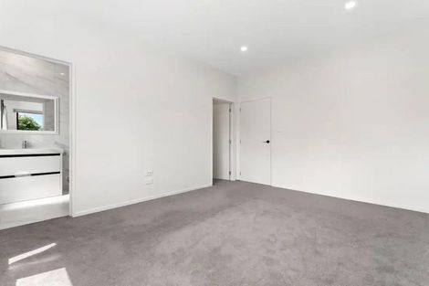 Photo of property in 14a Tapu Road, Huapai, Kumeu, 0810