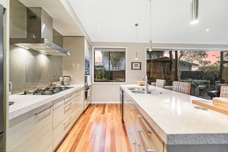 Photo of property in 18 Corsica Way, Karaka, Papakura, 2113