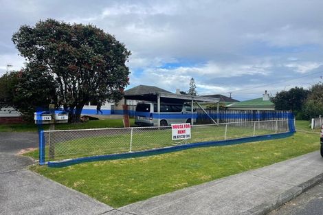 Photo of property in 20 Stokes Avenue, Te Atatu Peninsula, Auckland, 0610