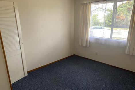 Photo of property in 22 Penfold Place, Henderson, Auckland, 0610