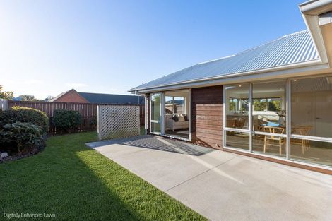 Photo of property in 57 Acacia Avenue, Rangiora, 7400