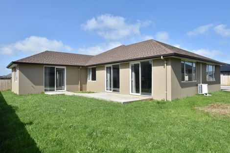 Photo of property in 14 Hehan Close, Cambridge, 3434