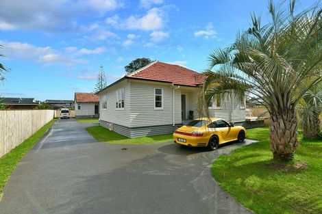 Photo of property in 430 Hibiscus Coast Highway, Orewa, 0931