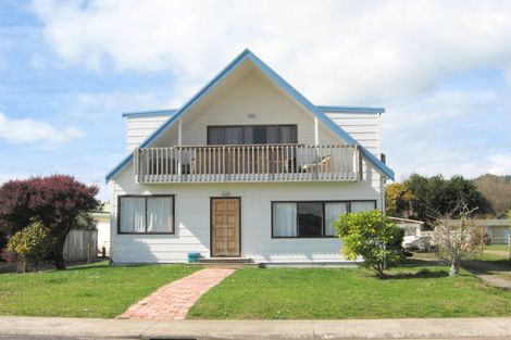 Photo of property in 27 Arthur Street, Whitianga, 3510