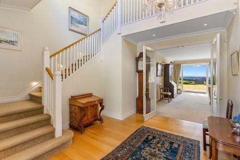 Photo of property in 38 Kaipara View Road, Helensville, 0875