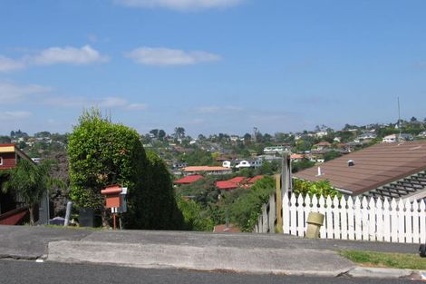 Photo of property in 1/13 Montclair Rise, Browns Bay, Auckland, 0630