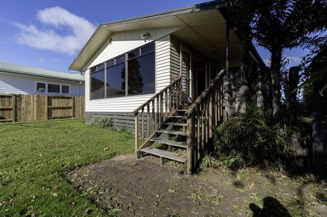 Photo of property in 99 Wordsworth Street, Leamington, Cambridge, 3432