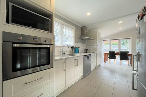 Photo of property in 59 Winston Street, Crofton Downs, Wellington, 6035
