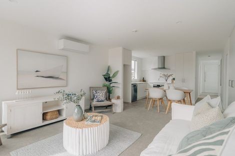 Photo of property in 8 Anawhata Lane, Papamoa, 3118