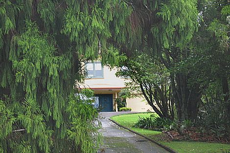 Photo of property in 233 Godley Road, Titirangi, Auckland, 0604