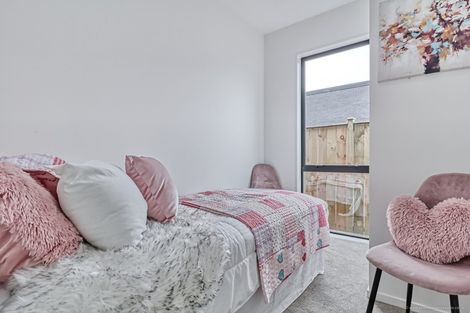 Photo of property in 7 Herekino Street, Westgate, Auckland, 0814
