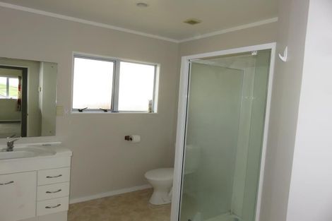 Photo of property in 5 Bathgate Street, Johnsonville, Wellington, 6037