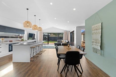 Photo of property in 39 Plover Avenue, Amberley, 7410