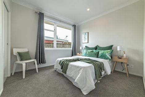 Photo of property in 15 Newhaven Place, Roslyn, Palmerston North, 4414