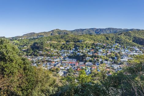 Photo of property in 2 Hudson Street, Island Bay, Wellington, 6023