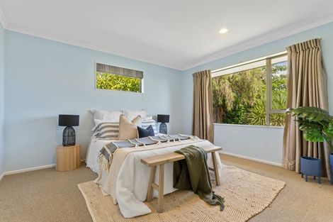 Photo of property in 12 Lionel Place, Mapua, 7005