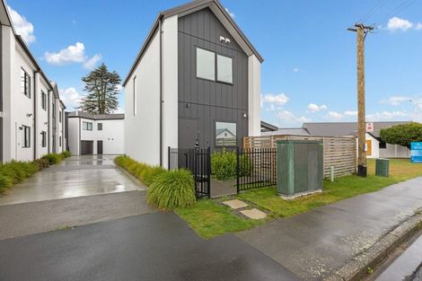 Photo of property in 1/4 Gilberthorpes Road, Islington, Christchurch, 8042