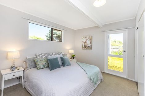 Photo of property in 34a Andrew Street, Waikanae, 5036