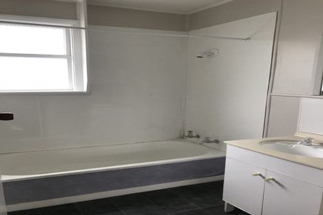 Photo of property in 51 Saint Johns Street, Woolston, Christchurch, 8062